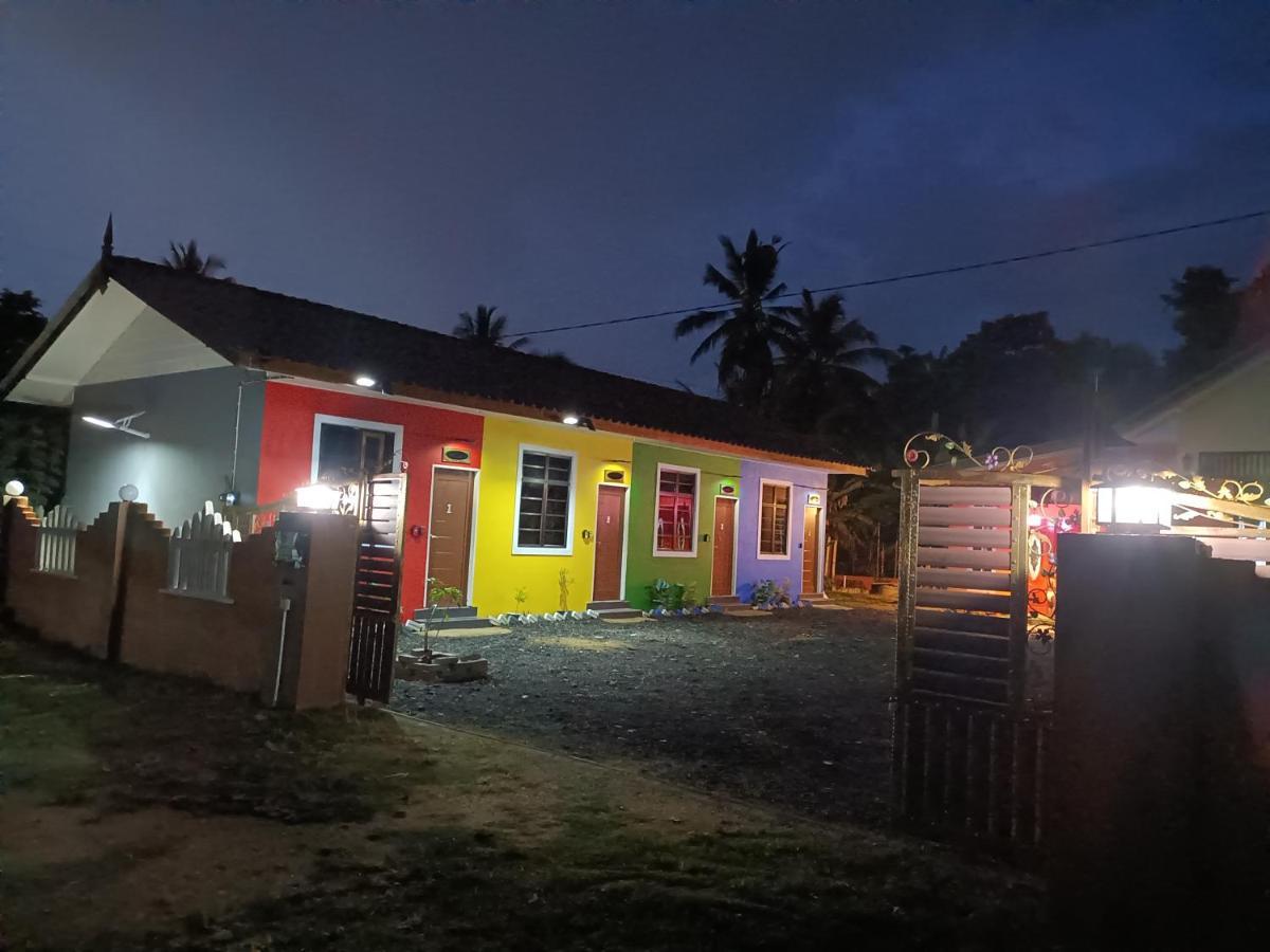 The Marak Village Kb - Mini Homestay Kota Bharu Exteriör bild
